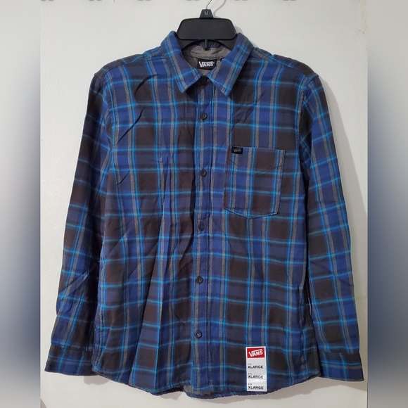 VANS, Boys Plaid Button up Double Layer Shirt. NWT - Picture 1 of 10
